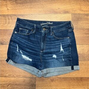 Universal Thread Women's High Rise Midi Denim Shorts 8/29